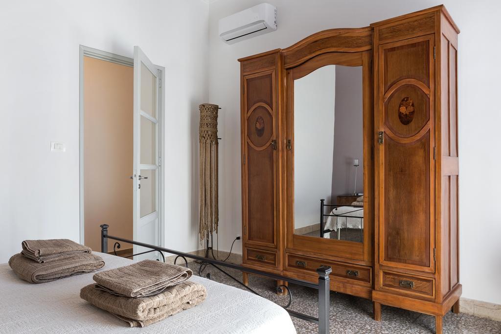 Alcala Living Apartments Catania Exterior photo