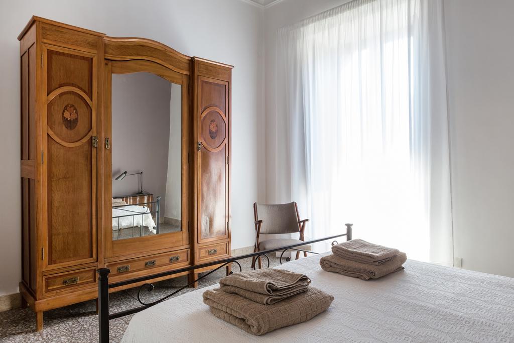 Alcala Living Apartments Catania Exterior photo